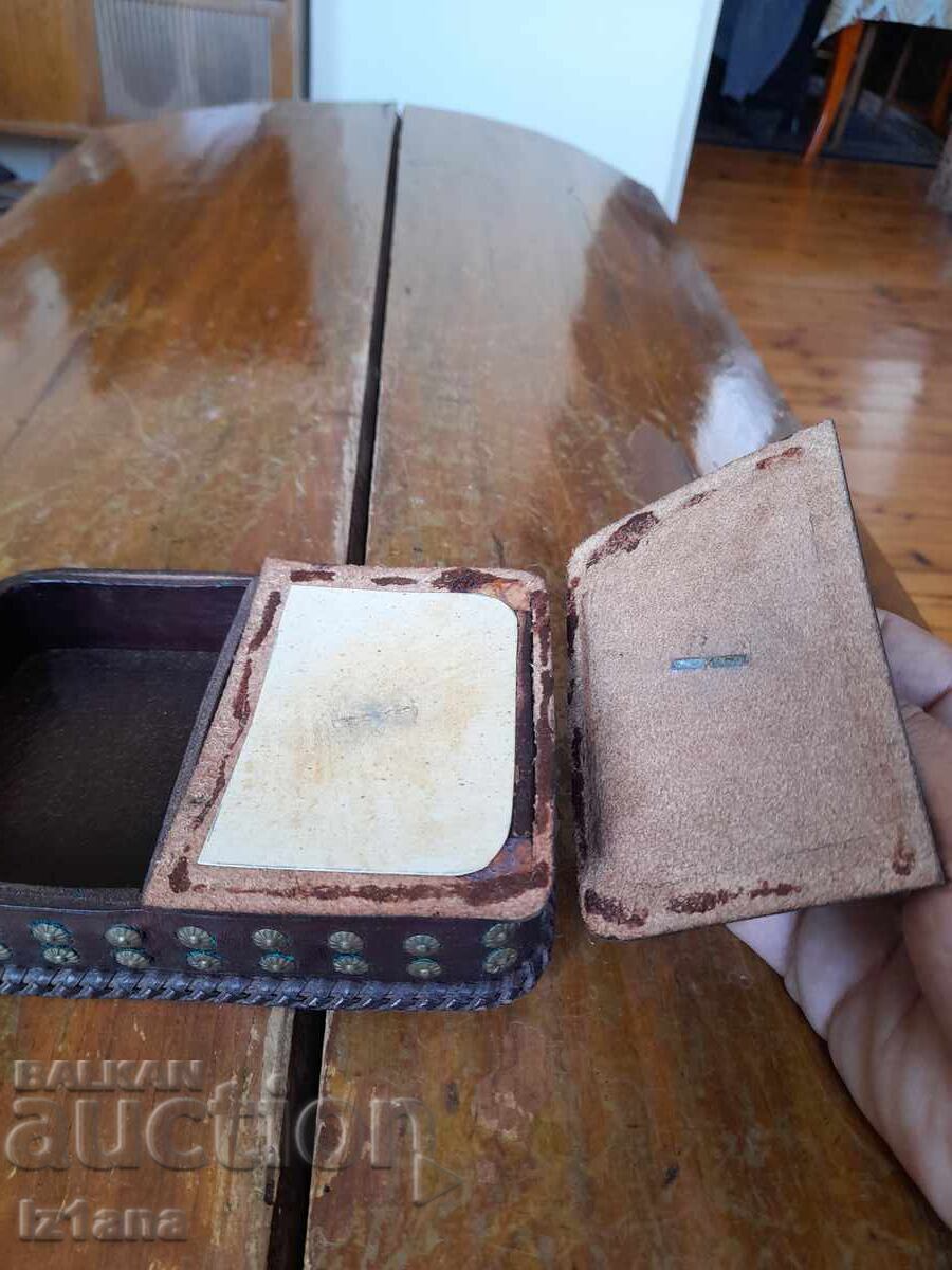 Стара кожена кутия за карти - 5 Стара кожена кутия за карти - 5