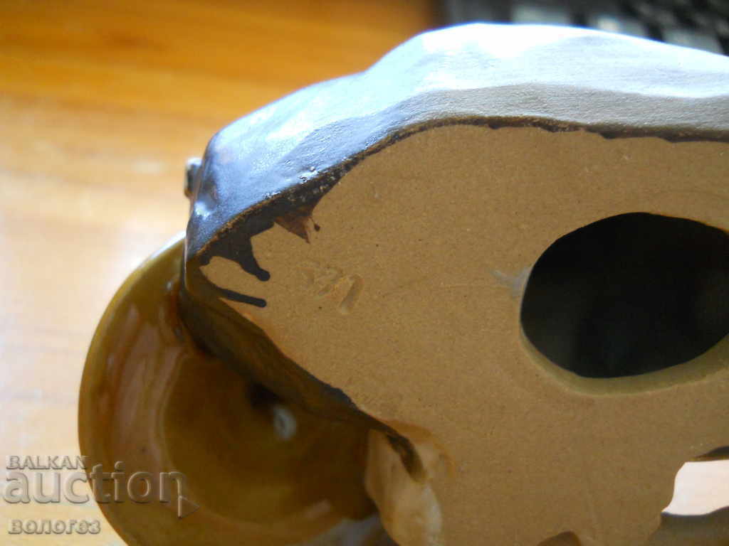 Livrarea Statuetă ceramică veche - înțelept-agricultor (China) Livrarea Statuetă ceramică veche - înțelept-agricultor (China)