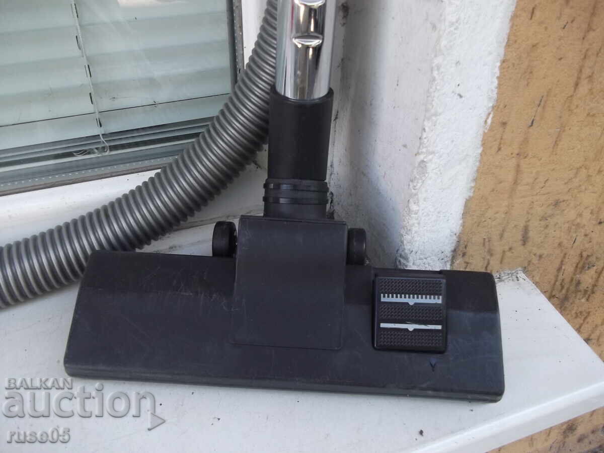 Furtun, perie, tub telescopic pentru aspirator set - 4 cu preț 20.00 BGN | € 10.23