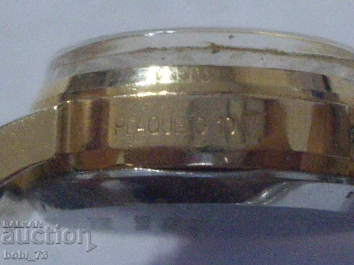 Delivery of Gold-plated women's watch. Delivery of Gold-plated women's watch.