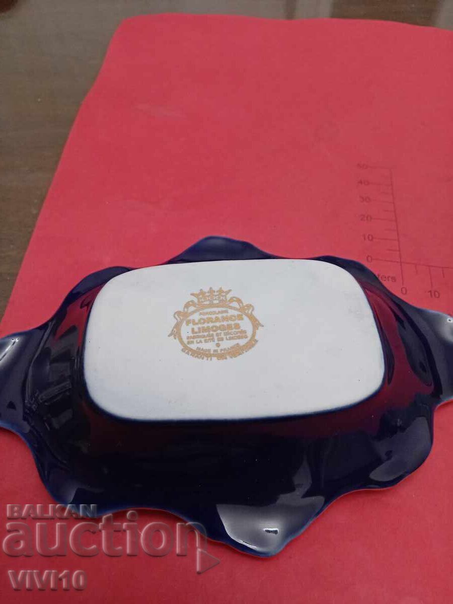 Αρχαίο πιάτο ΛΙΜΟΖ, ΜΙΝΙΑΤΟΥΡΑ με τιμή 50.00 BGN | € 25.56 Αρχαίο πιάτο ΛΙΜΟΖ, ΜΙΝΙΑΤΟΥΡΑ με τιμή 50.00 BGN | € 25.56