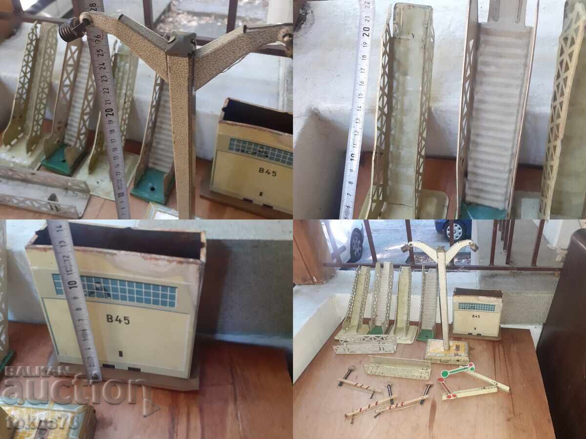 Lot piese metalice de trenuleț constructor șine gară joc - 7