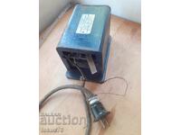 Παλαιό γερμανικό μετασχηματιστής τροφοδοσίας τραφ για τρένο - παιχνίδι