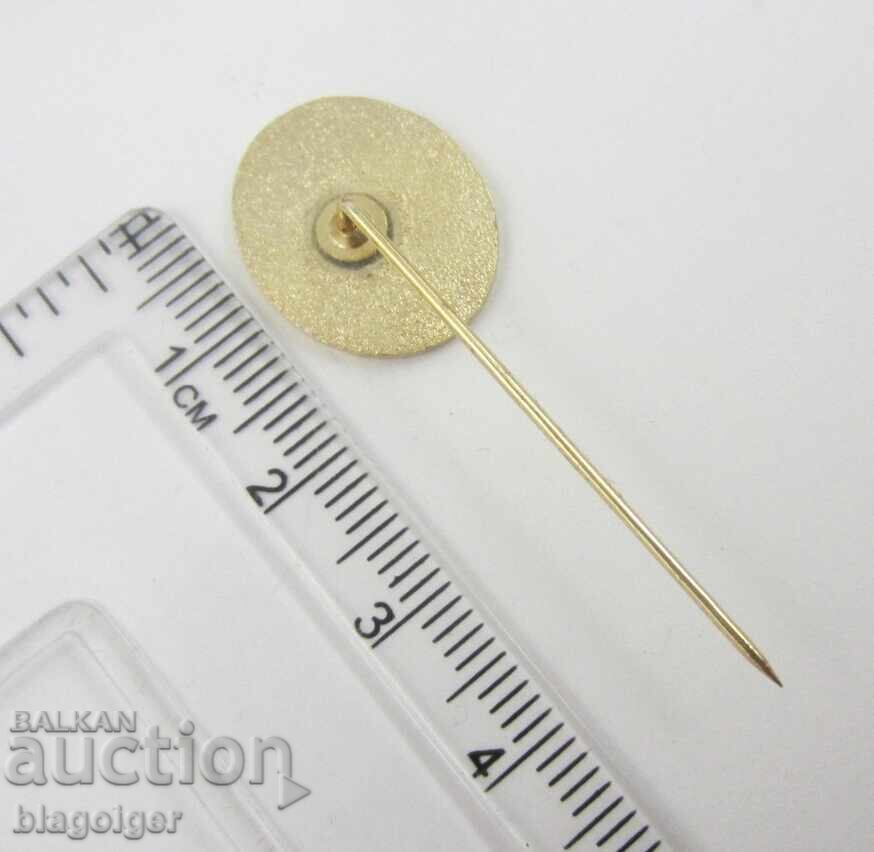 Παλιά ποδοσφαιρικά κλαμπ - Αθλητικός σύλλογος ΚΝΙΑΖ ΚΙΡΙΛ με τιμή 13.99 BGN | € 7.15