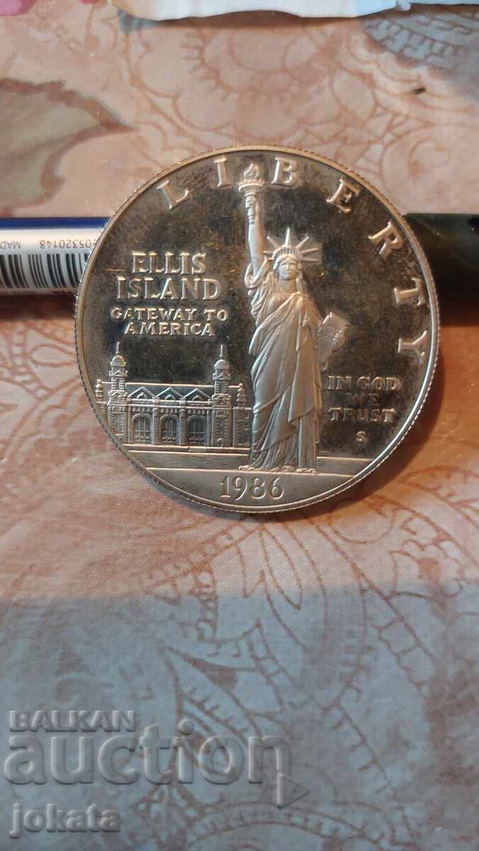 1 silver dollar 1 silver dollar