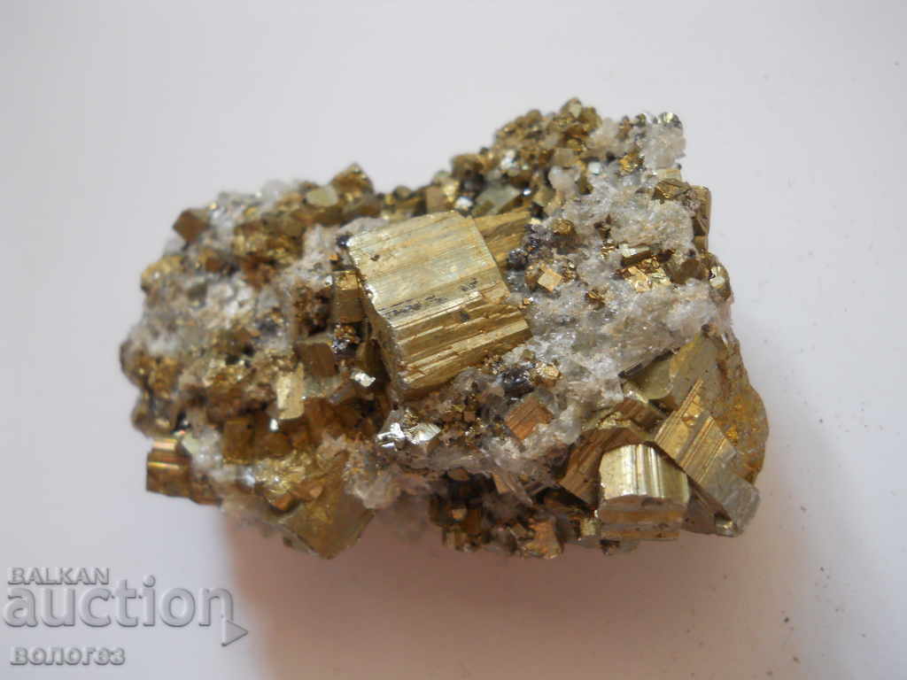 Mountain crystal in pyrite with price 8.00 BGN | € 4.09 Mountain crystal in pyrite with price 8.00 BGN | € 4.09