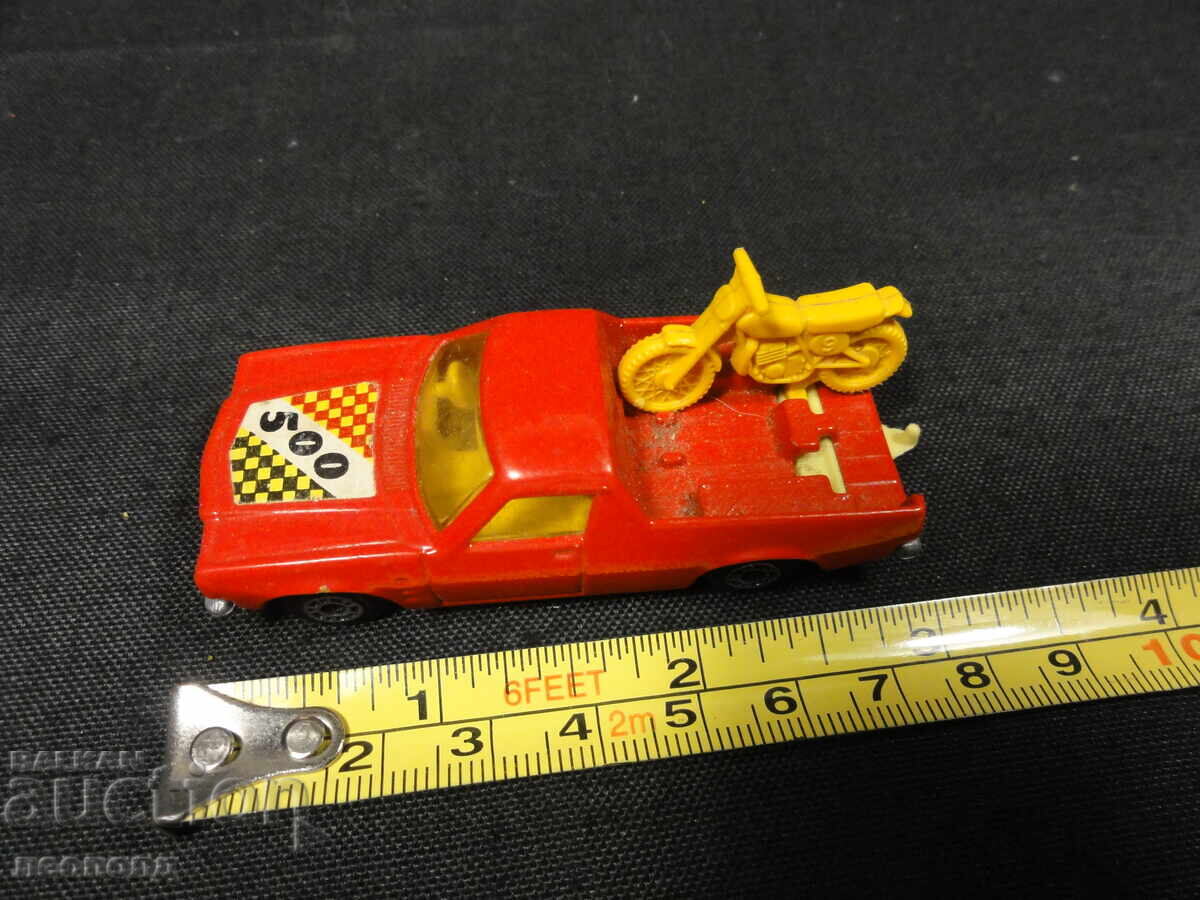 OLD RETRO METAL MATCHBOX ENGLAND HOLDEN PICK-UP - 7