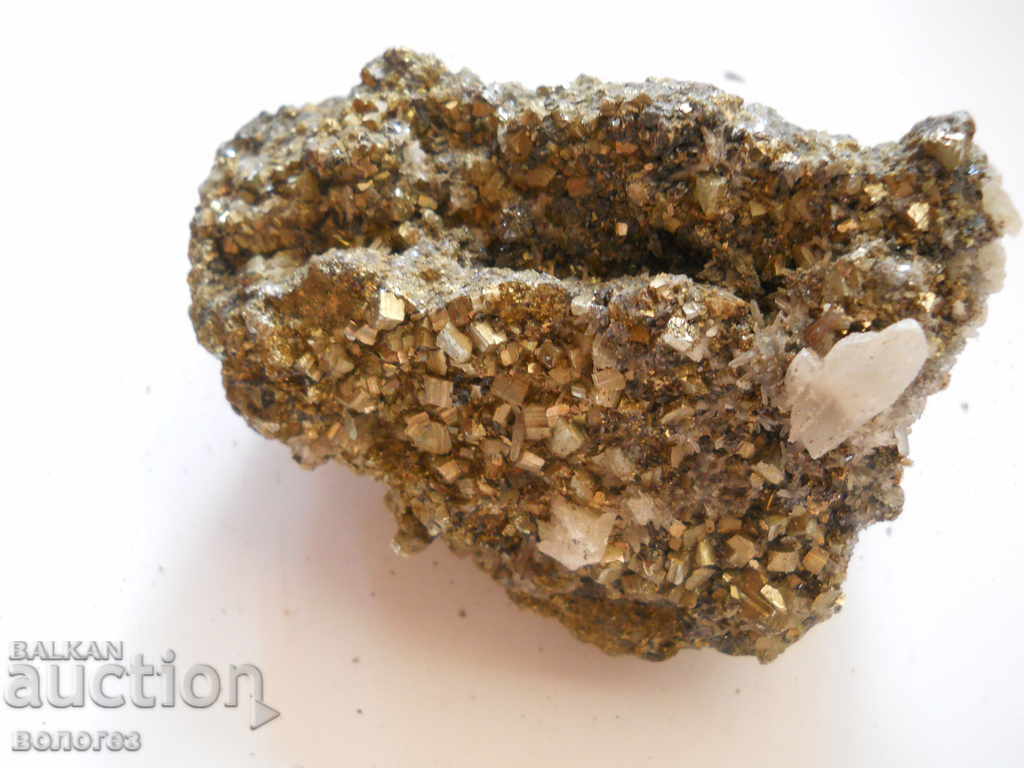 Cristal de munte în pirit cu preț 10.00 BGN | € 5.11