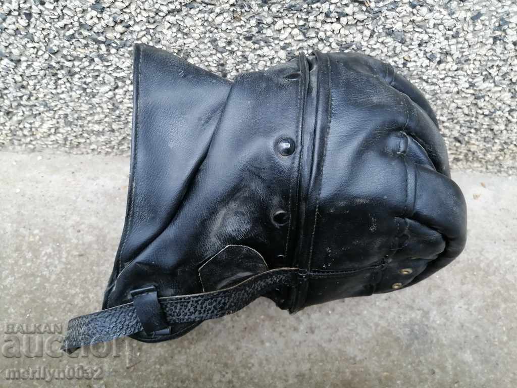 Livrarea Casca de piele și bărbiere pentru motor, anii '50, motociclist rocker