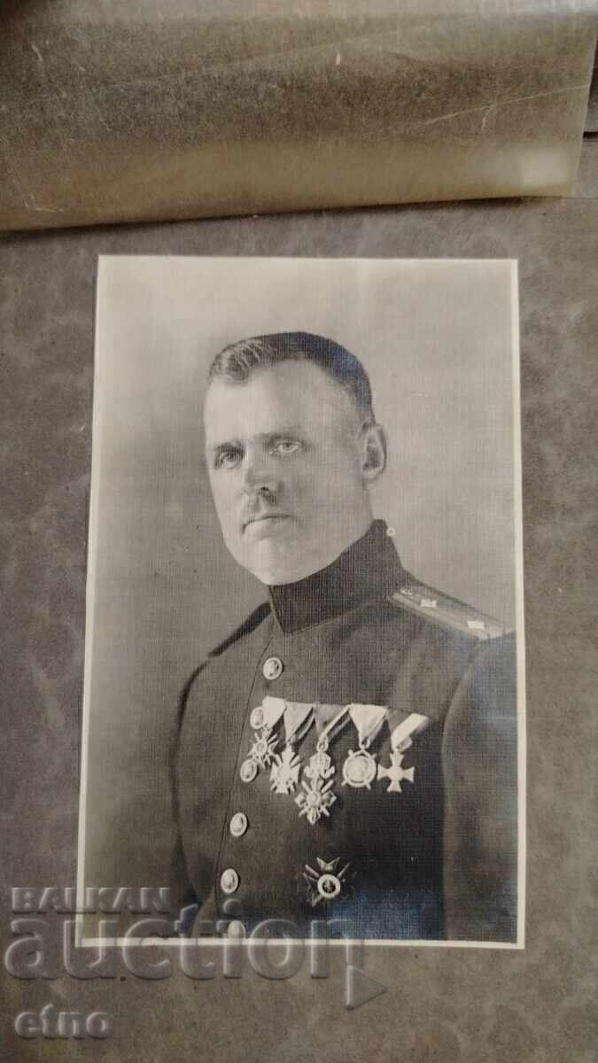 Album of the 9th Infantry Regiment of Her Royal Highness Princess Clementina, photos - 11