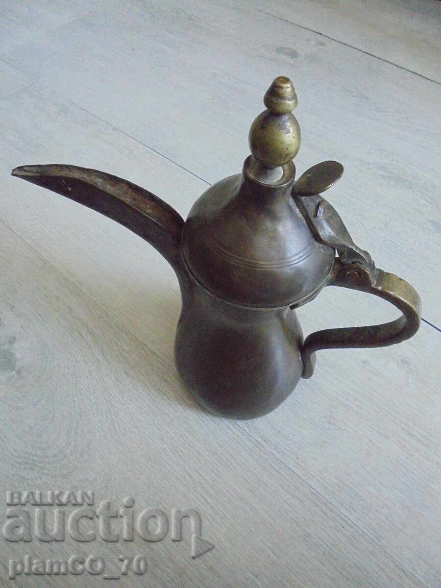 №*8205 Стар месингов съд – ориенталска кана “Далла”