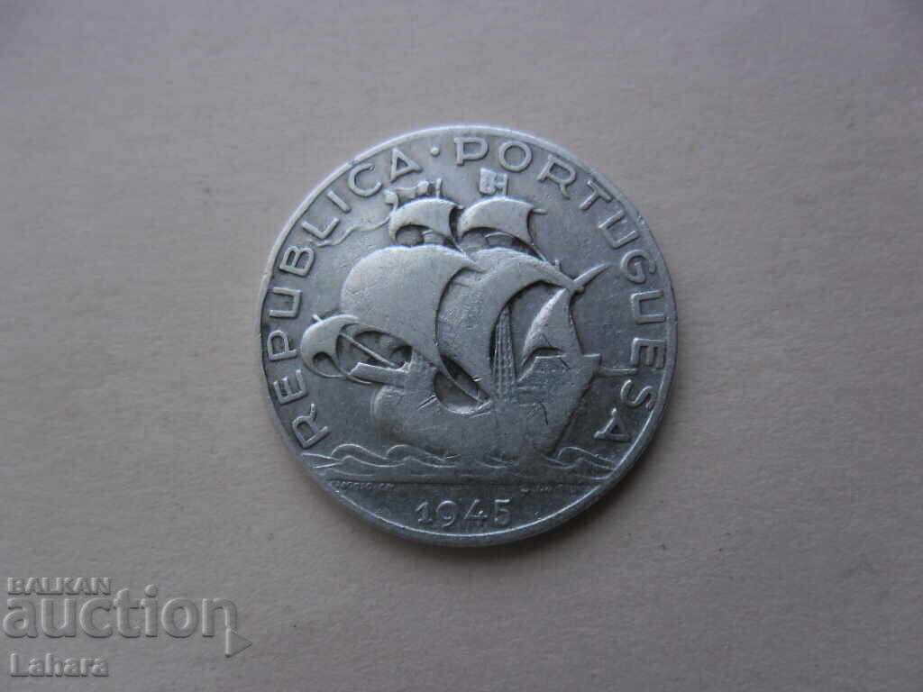 Livrarea 2.50 escudo 1945 g. Portugalia