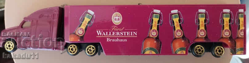 Model truck for collectors Model truck for collectors