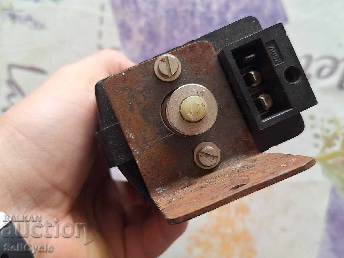 ✅ELECTRIC MOTOR FOR SEWING MACHINE - ASPA WROCLAW❗ with price 25.00 BGN | € 12.78