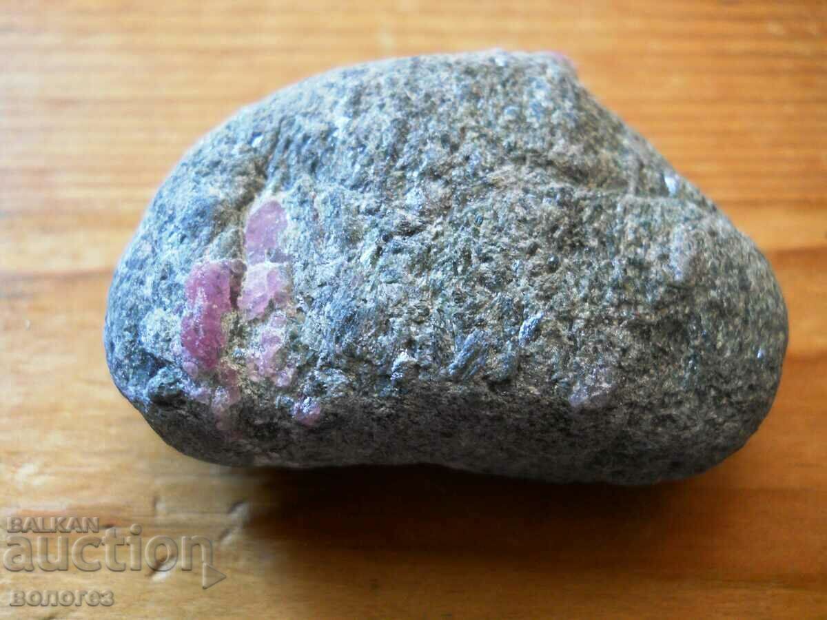 Amphibolite matrix rubies Amphibolite matrix rubies