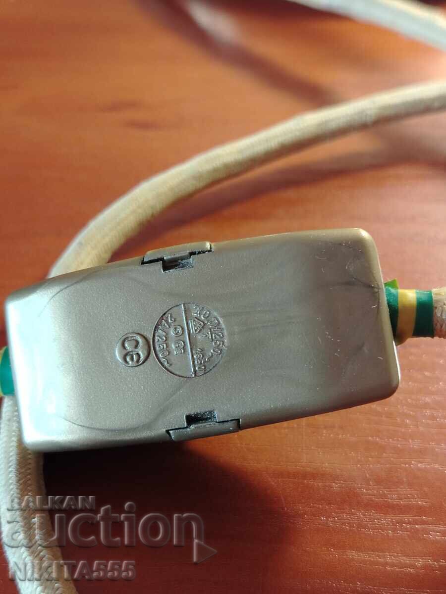 Доставка на Стара настолна антична месингова лампа с лебедова шия