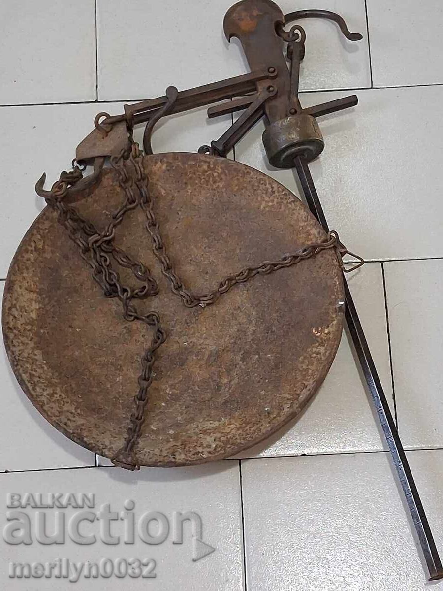 Καντάρι Μετάλ Τύρνοβο παλάντζα ζυγός ζύγι από το 1950 με τιμή 93.00 BGN | € 47.55 Καντάρι Μετάλ Τύρνοβο παλάντζα ζυγός ζύγι από το 1950 με τιμή 93.00 BGN | € 47.55