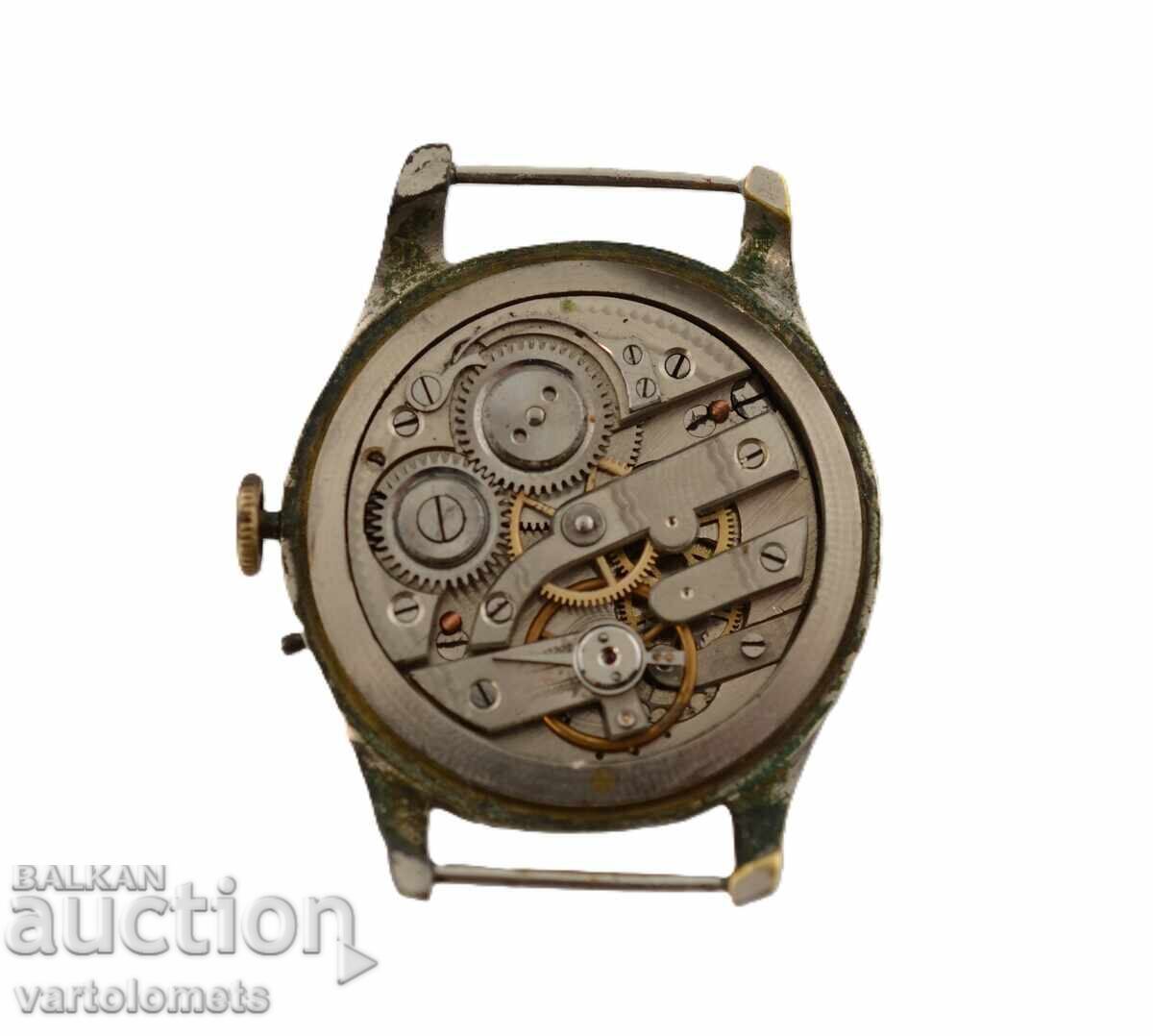 Auction  Men's Swiss made watch - working