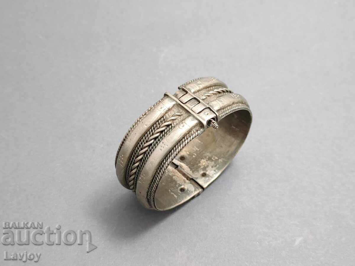 Auction  Revival Silver Bracelet