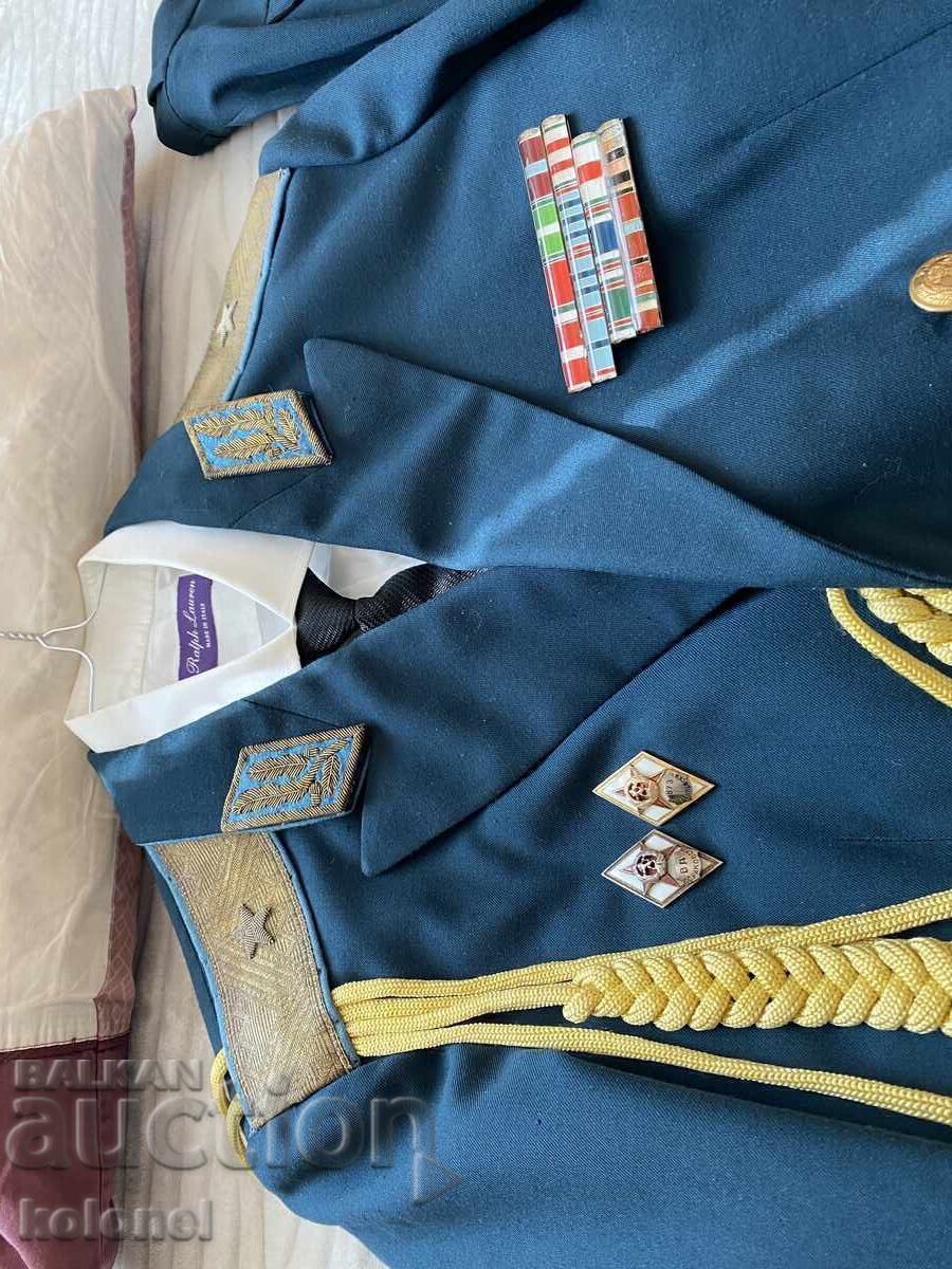 Licitație Uniformă de paradă gen. mr. (general maior) de la PVO și AV (Apărare Antiaeriană și Forțele Aeriene) / soc. / Licitație Uniformă de paradă gen. mr. (general maior) de la PVO și AV (Apărare Antiaeriană și Forțele Aeriene) / soc. /