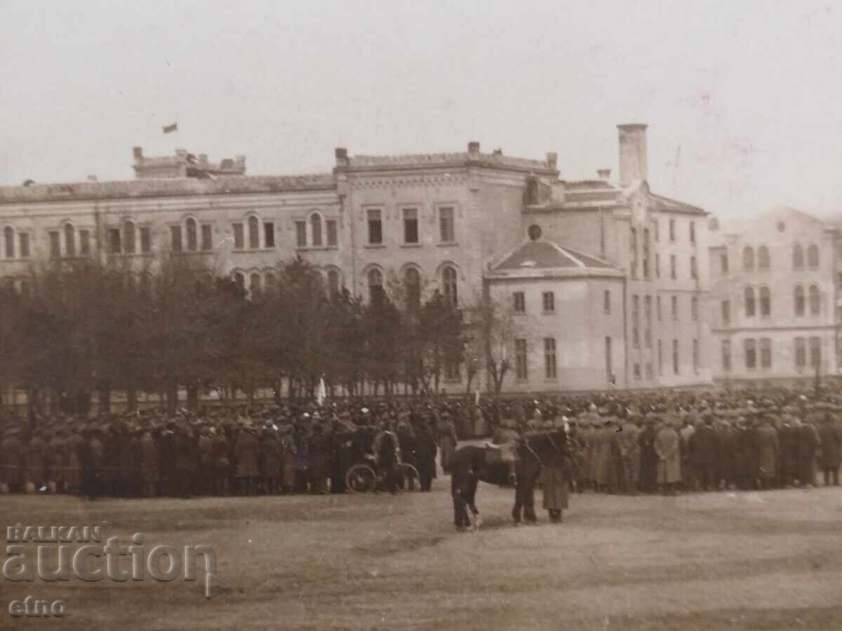 1923 Г.ЦАРСКА СНИМКА-ВОЙНИК,ВОЕННИ УЧИЛИЩЕ ,КАЗАРМА с цена 20.00 лв. | € 10.23