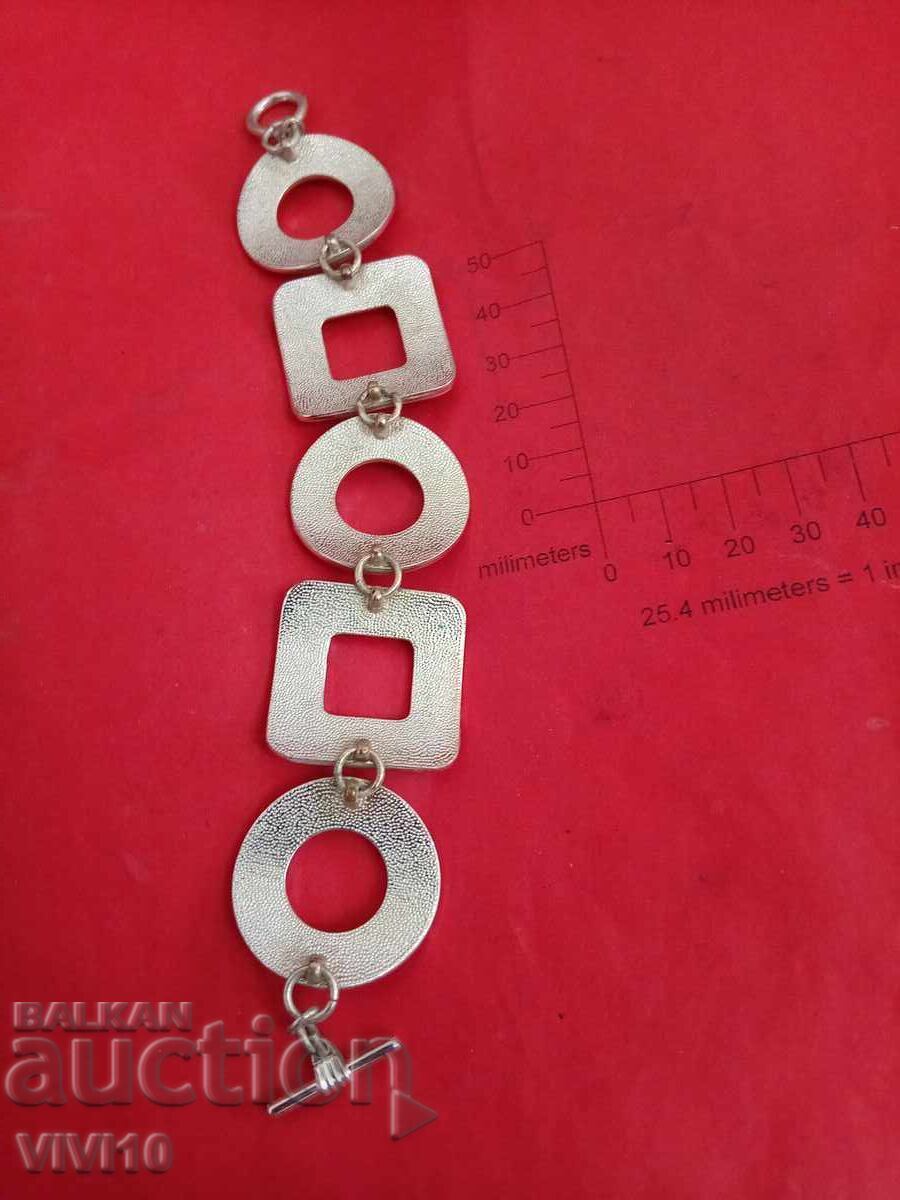 Αρχαίο βραχιόλι σμάλτου με τιμή 40.00 BGN | € 20.45