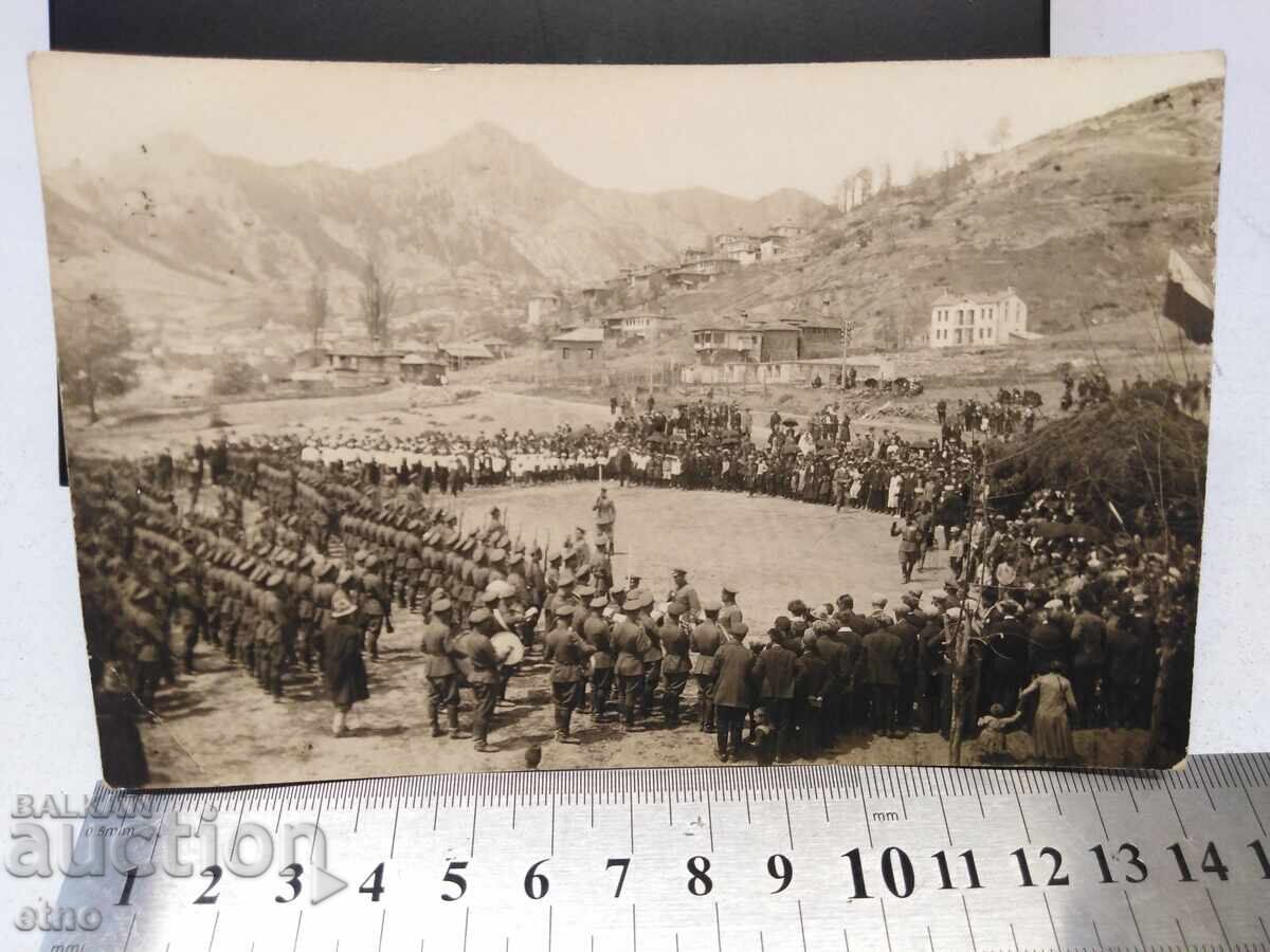 ΒΑΣΙΛΙΚΗ ΦΩΤΟΓΡΑΦΙΑ-ΣΤΡΑΤΙΩΤΗΣ, ΣΤΡΑΤΩΝΑΣ, ΠΑΡΑΛΑΒΗ ΤΟΥ ΣΤΡΑΤΟΥ