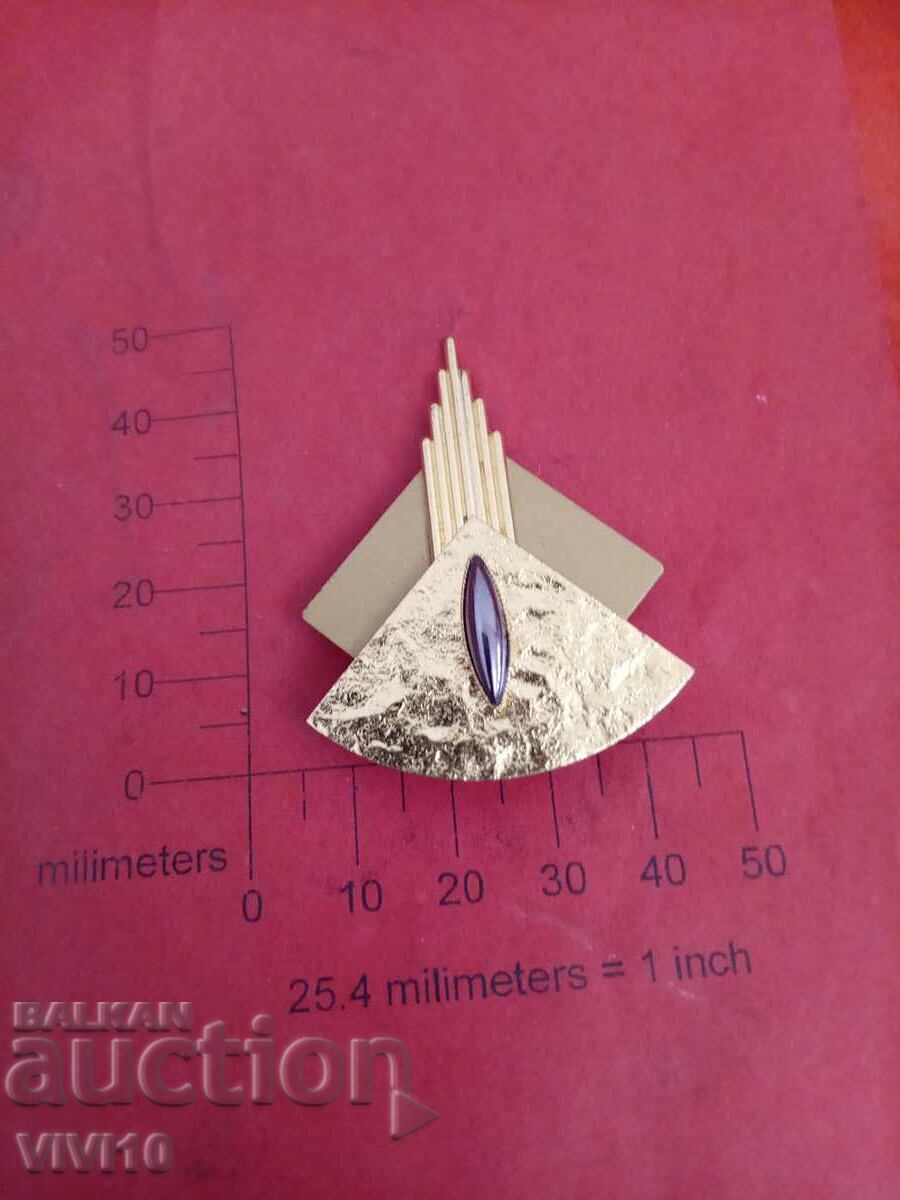 Старинна брошка, клипс