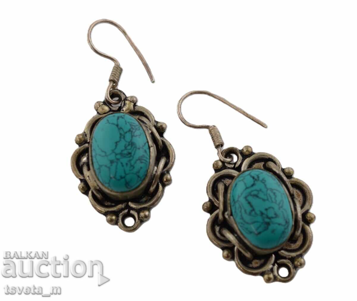 Σκουλαρίκια με τυρκουάζ με τιμή 6.00 BGN | € 3.07 Σκουλαρίκια με τυρκουάζ με τιμή 6.00 BGN | € 3.07