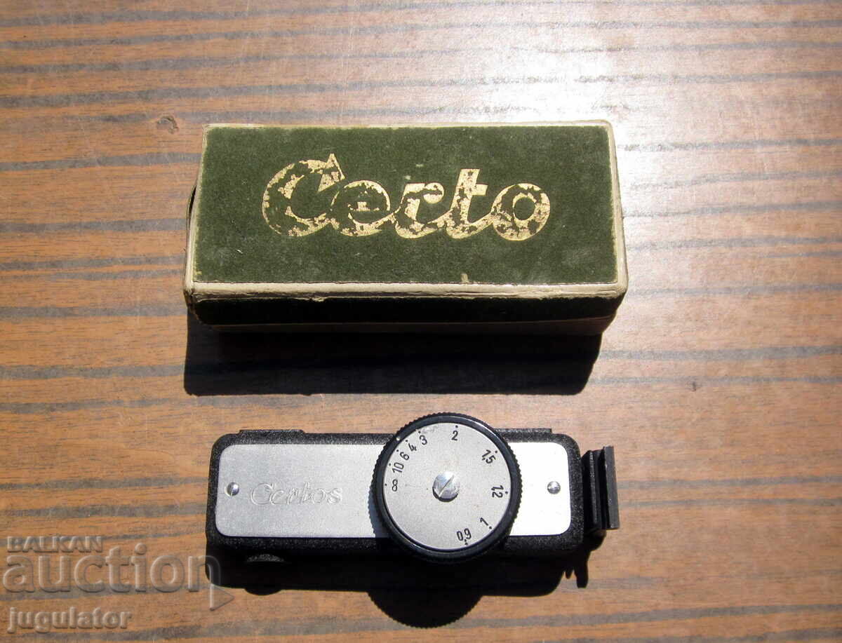 Old Certo mechanical rangefinder for camera with box with price 30.00 BGN | € 15.34 Old Certo mechanical rangefinder for camera with box with price 30.00 BGN | € 15.34