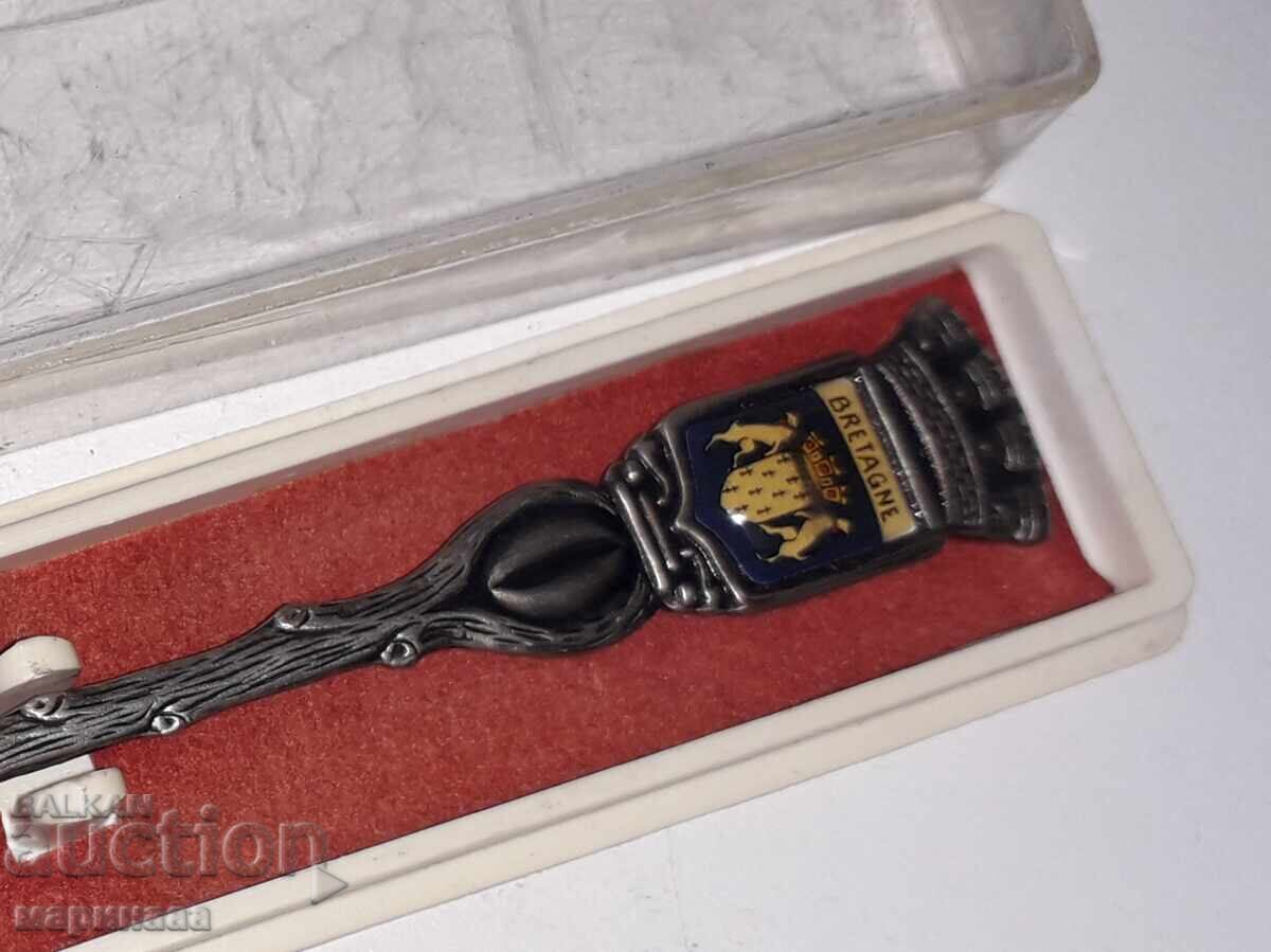 Auction  SOUVENIR SPOON. FRANCE
