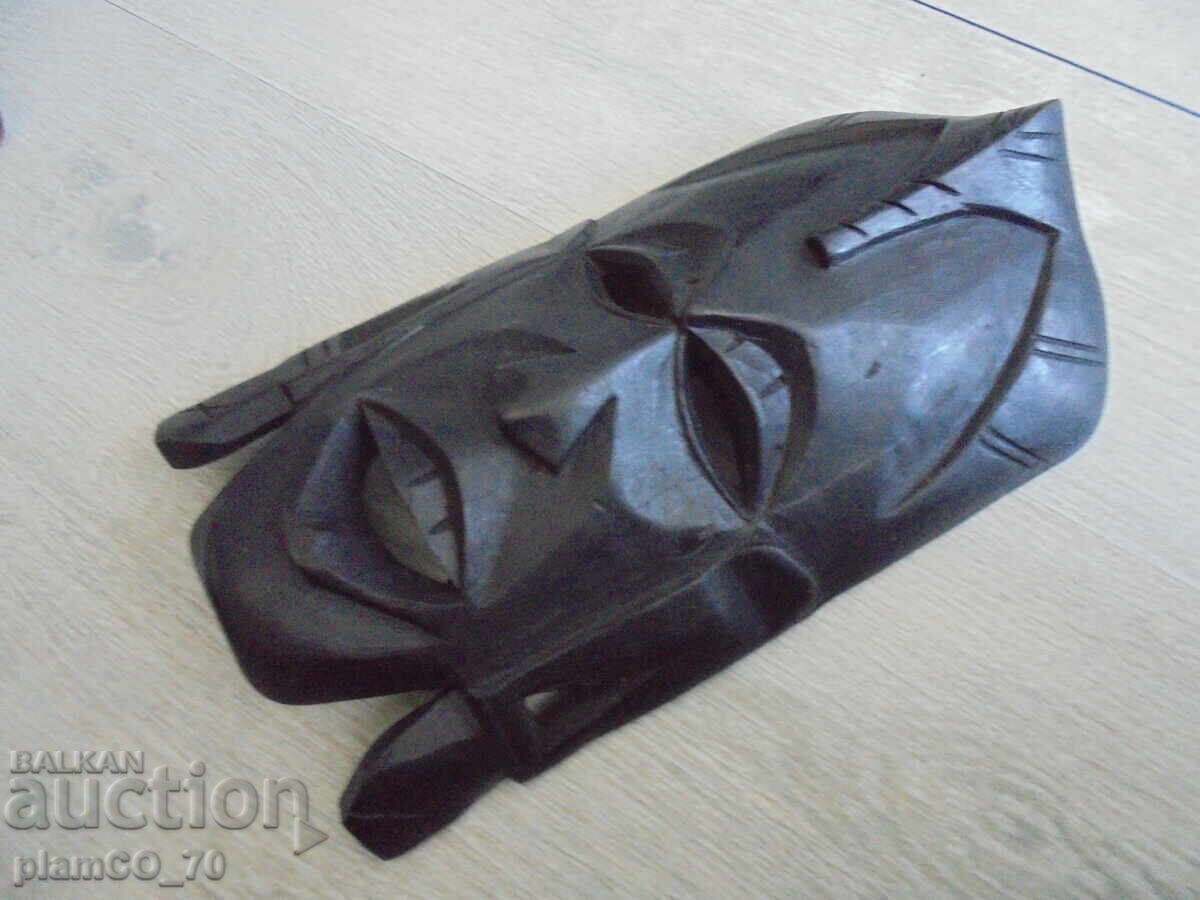 №8182 Old wooden mask - African style with price 45.00 BGN | € 23.01