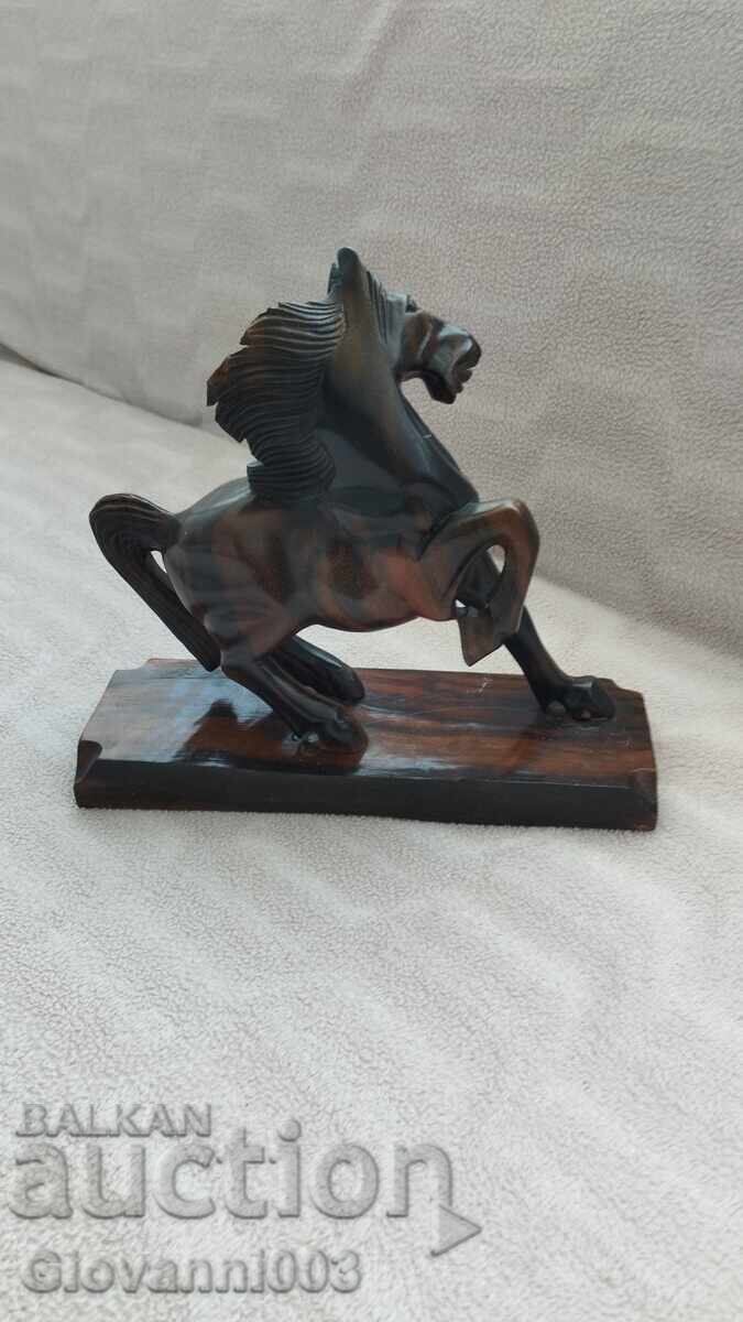 Δημοπρασία Ξύλινη φιγούρα άλογο