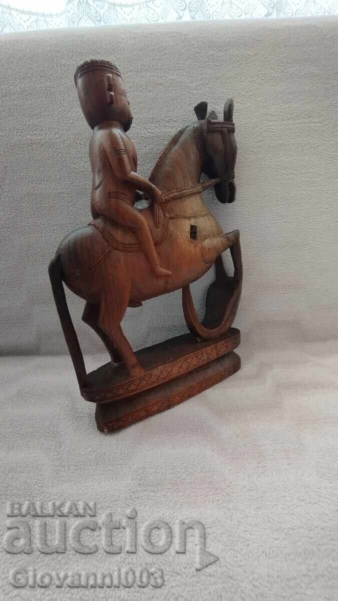 Livrarea Figurină din lemn - cal