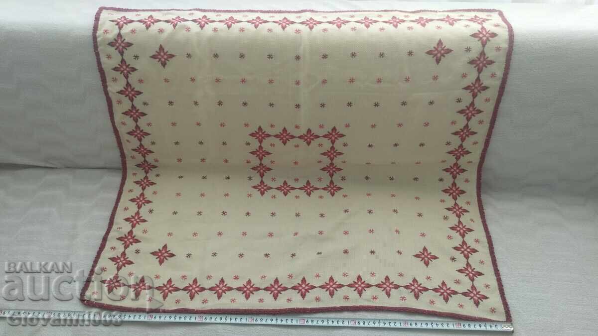 Бродирано Каре Бродирано Каре