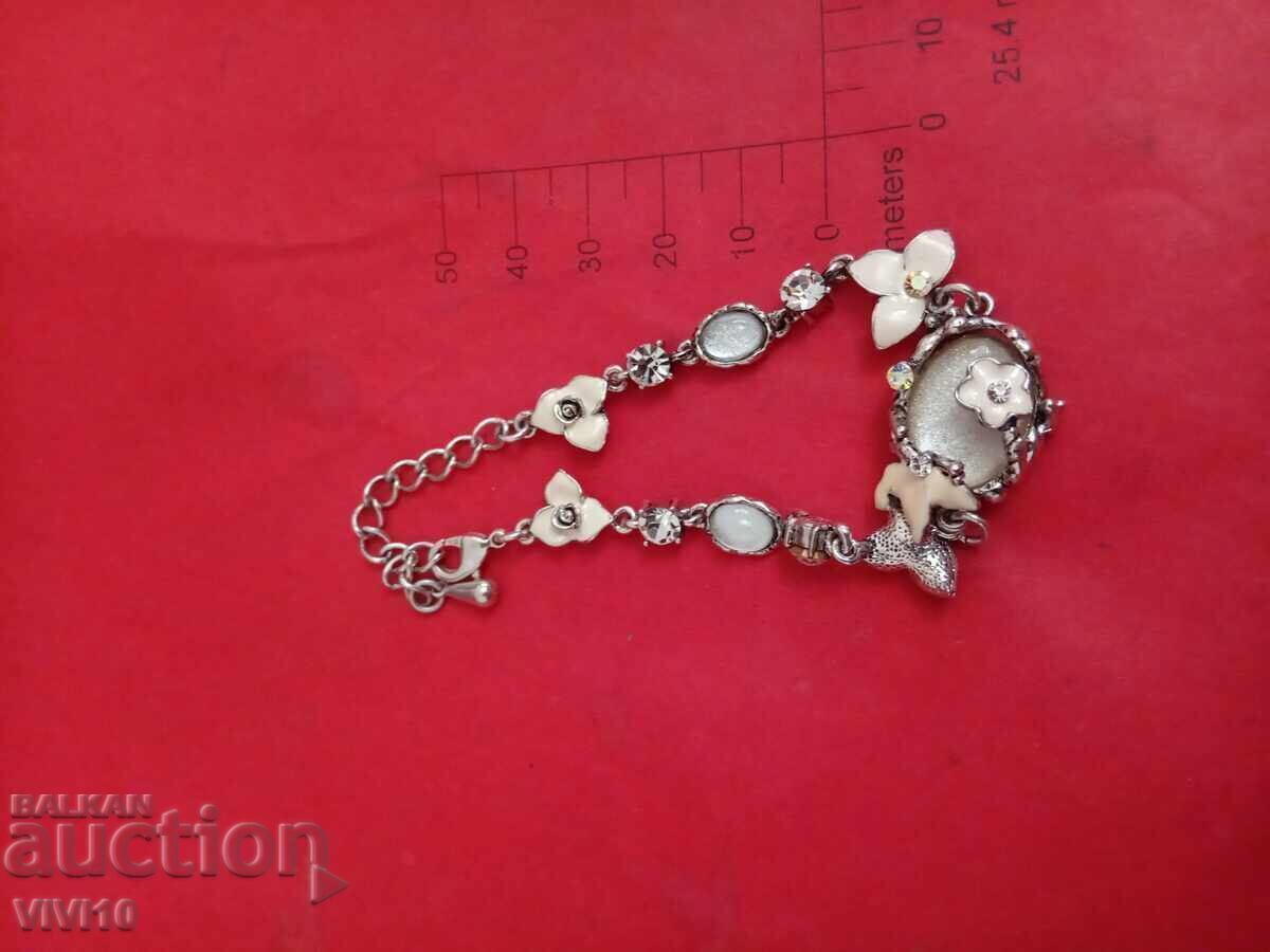 Старинна гривна емаил