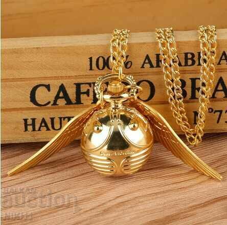 Colier cu ceas Snitch, Snitch Harry Potter cu preț 24.00 BGN | € 12.27 Colier cu ceas Snitch, Snitch Harry Potter cu preț 24.00 BGN | € 12.27