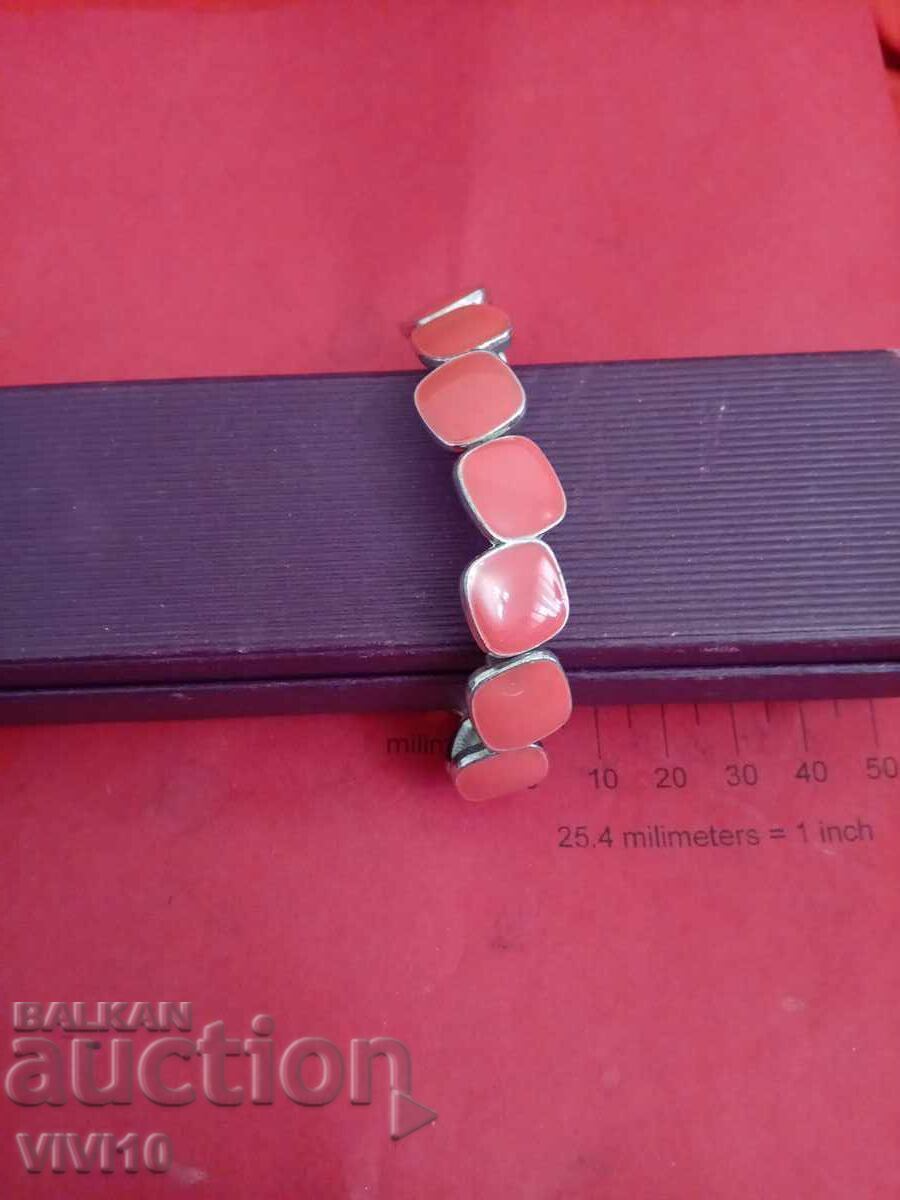 Αρχαίο βραχιόλι σμάλτου με τιμή 30.00 BGN | € 15.34