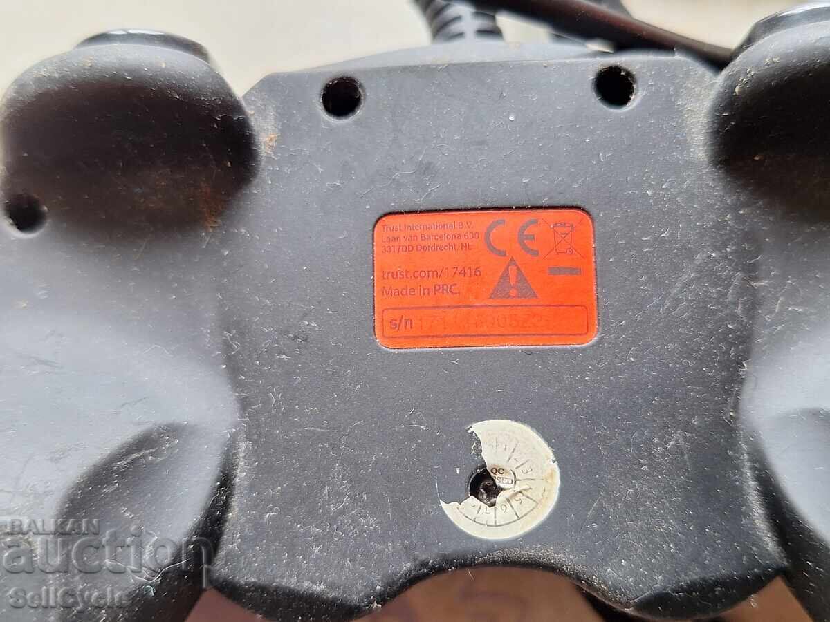 ✅JOYSTICK/CONTROLER - TRUST GXT24❗ cu preț 7.00 BGN | € 3.58