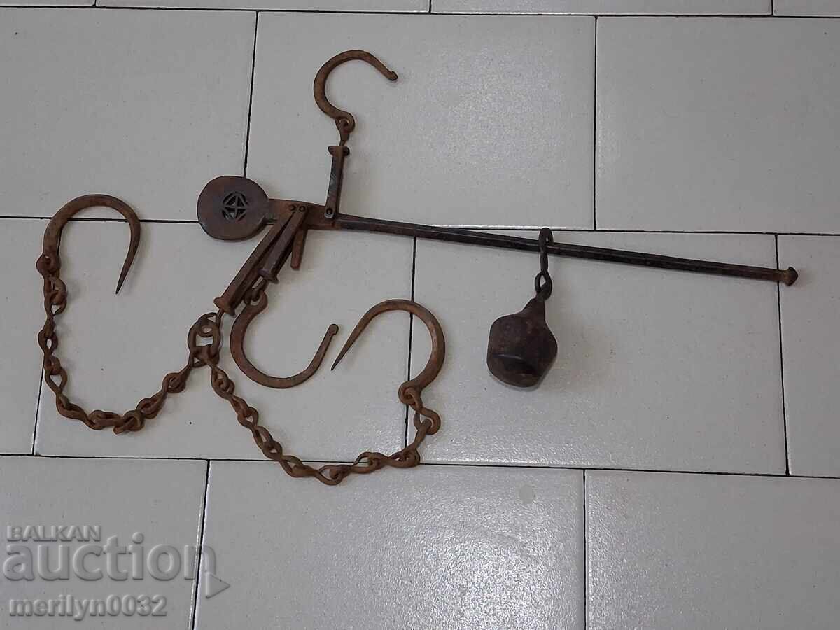 Bulgarian scale with mace Ottoman Empire weight - 7