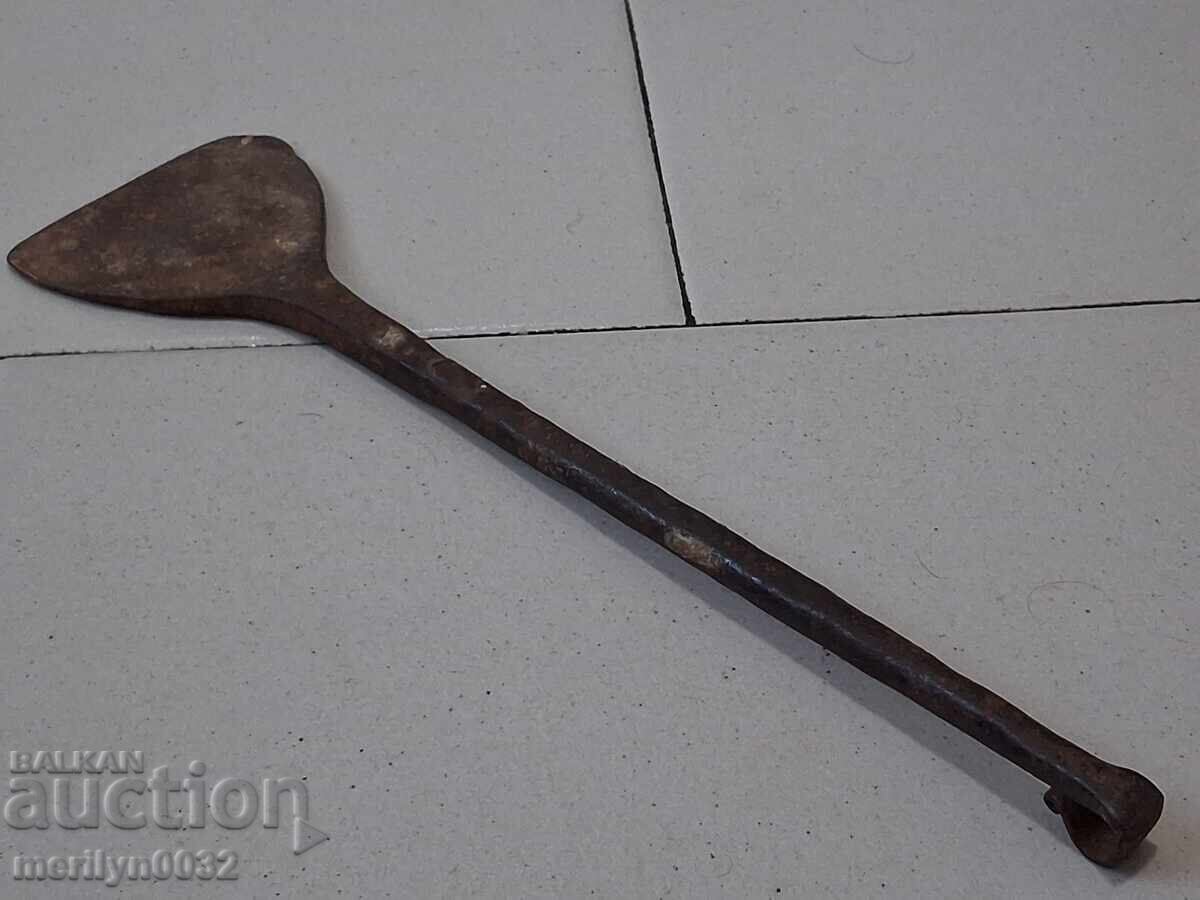 Σφυρήλατο σίδερο, σφυρήλατο σίδερο, σφυρήλατο σίδερο, σφυρήλατο σίδερο με τιμή 45.00 BGN | € 23.01