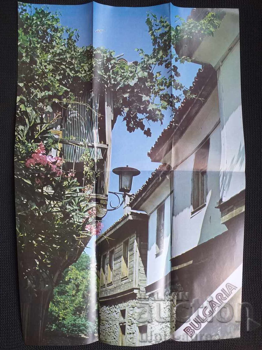 Auction Social brochure Auction Social brochure