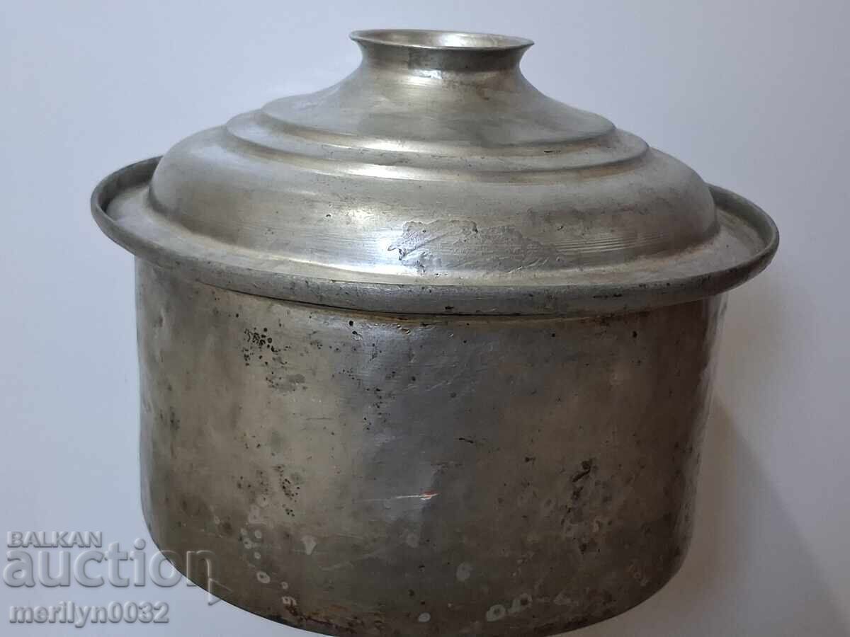 Copper pot with lid, copper container Copper pot with lid, copper container