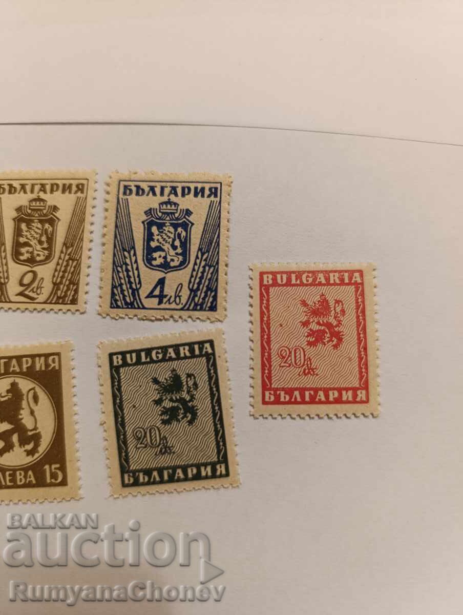 Доставка на Пощенски марки България - редовни лъв и държавният герб 1945 Доставка на Пощенски марки България - редовни лъв и държавният герб 1945