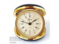 Ceas de turism german - alarmă într-o tabacheră de piele