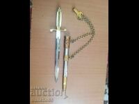 Αξιωματικός παραδοσιακός σουγιάς μοντέλο 1951, δεύτερη έκδοση