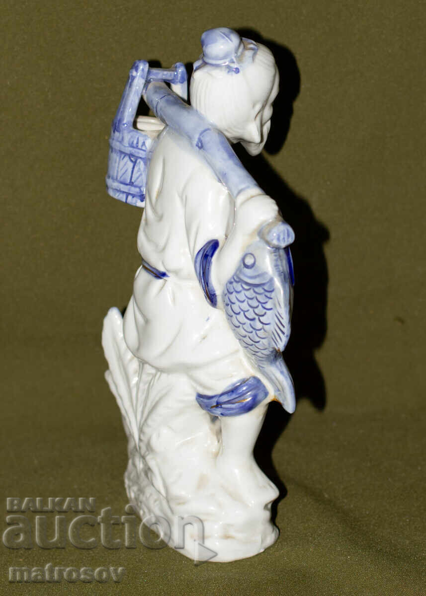 Διακοσμητική πορσελάνινη φιγούρα ψαρά - 5