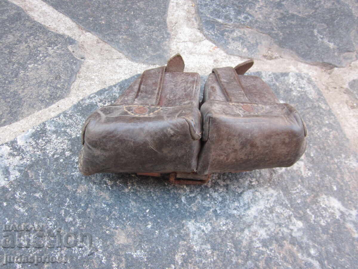 V.S.V. Tsarstvo Bŭlgariya Βουλγαρική Βασιλική Στρατιωτική Δερμάτινη Παλάσκα - 5 V.S.V. Tsarstvo Bŭlgariya Βουλγαρική Βασιλική Στρατιωτική Δερμάτινη Παλάσκα - 5