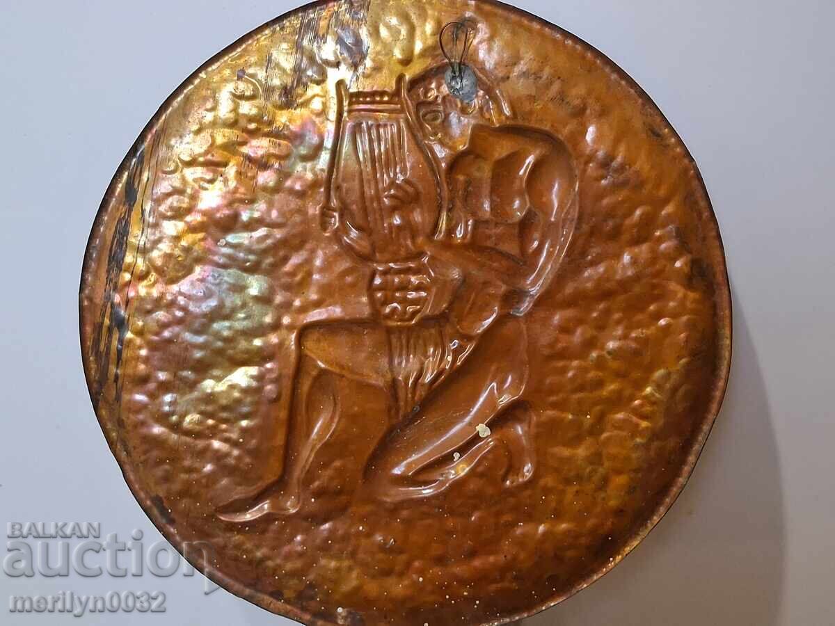 Licitație Panou de cupru basorelief figură băcăr