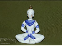 Figurină de porțelan veche călugăr